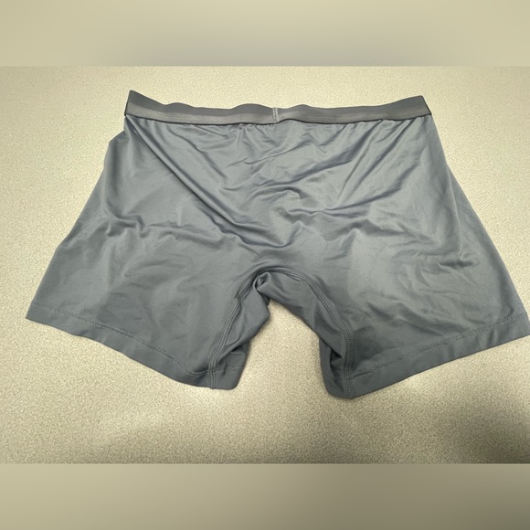 Men's Calvin Klein Boxer Briefs Size L. - Picture 3 of 3